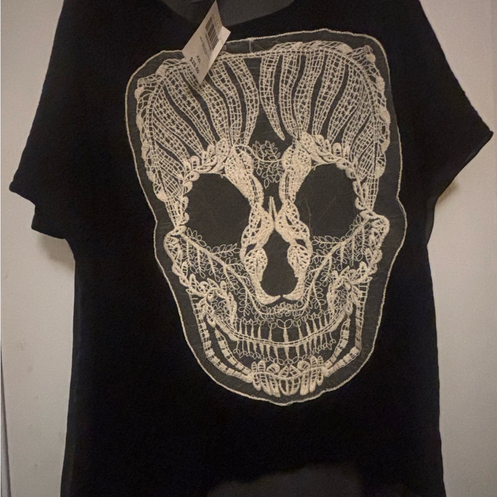 Women”s Plus Size Teenage Runaway Skull Halloween Fall T-Shirt